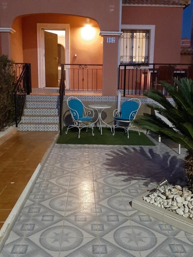 Casa Azul Los Montesinos لقنت المظهر الخارجي الصورة